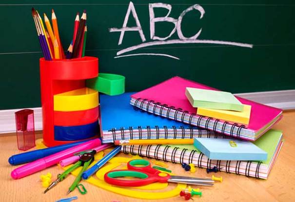 Rechizite gratuite pentru elevii din Bâlta