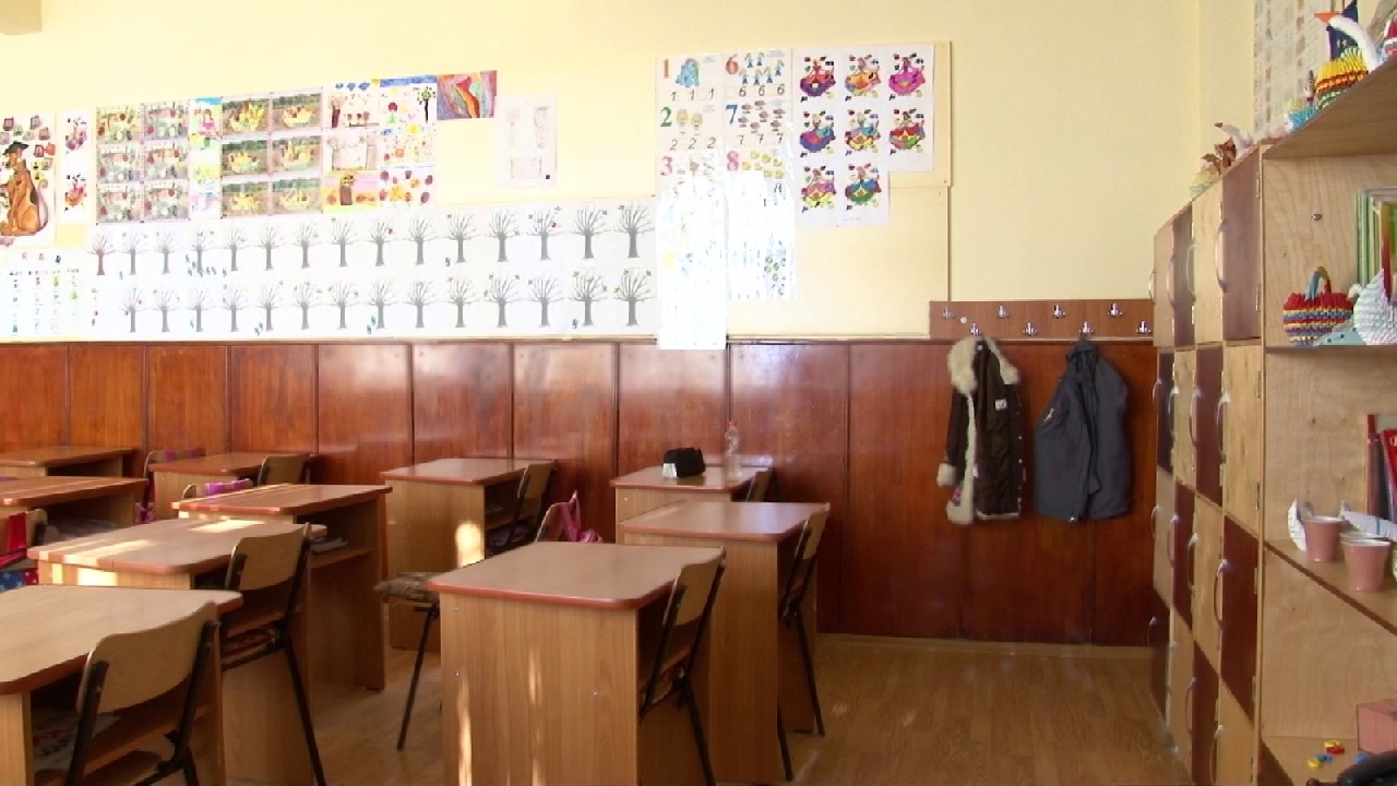 20% din scoli nu au primit autorizatie de functionare!