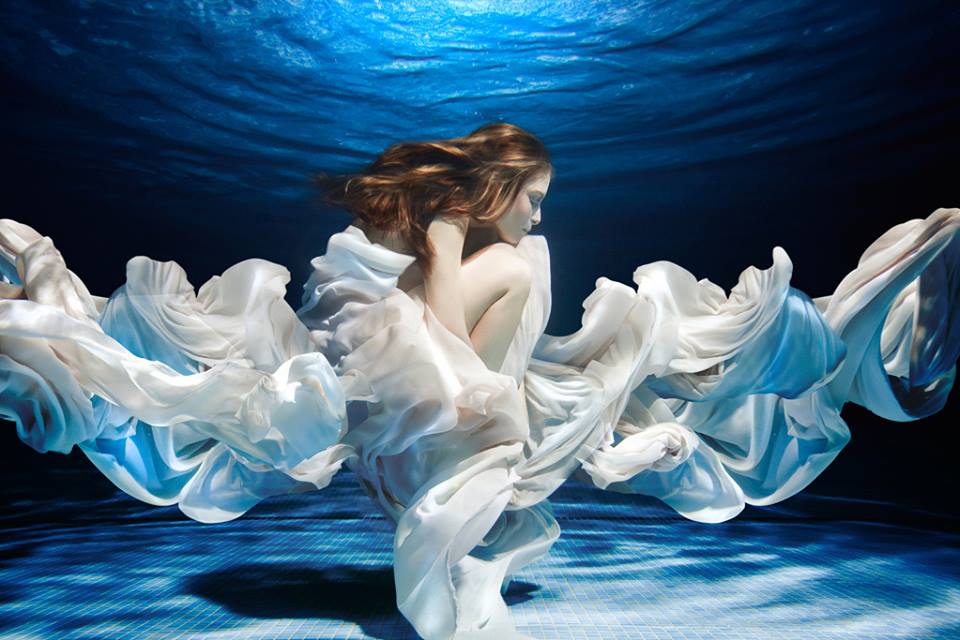 Papusile ocupa strada pentru o ultima zi!