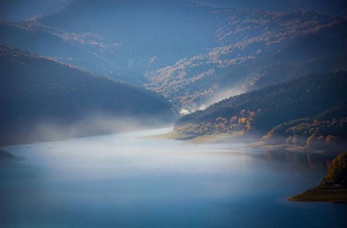 Azi despre ieri – 28 octombrie 2015