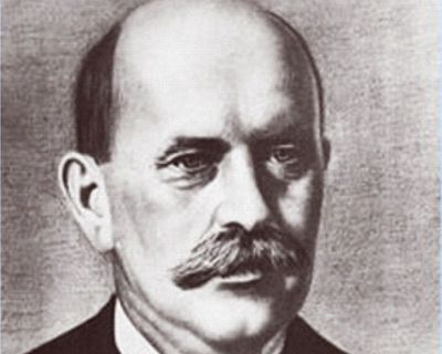 Gheorghe Ţiţeica – unul dintre cei mai mari matematicieni