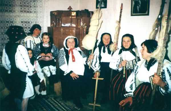 4 OCTOMBRIE – ROSTUL FEMEII