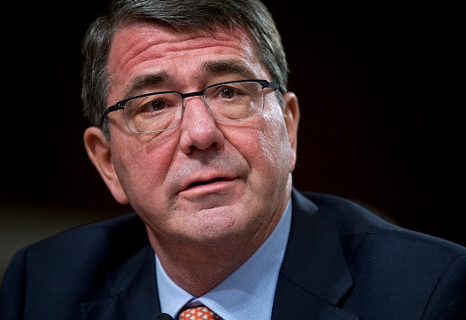 Ashton Carter se află în Spania