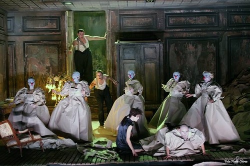 Actorii craioveni joacă în Georgia