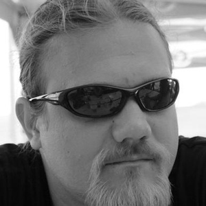 Inca un muzician pe lista mortilor din clubul Colectiv!