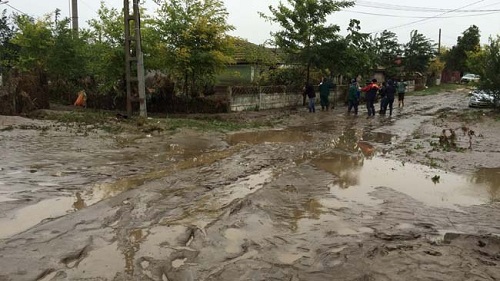 Sume alocate familiilor afectate de inundaţii