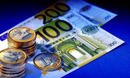 A fost estimat cursul EURO pentru 2016