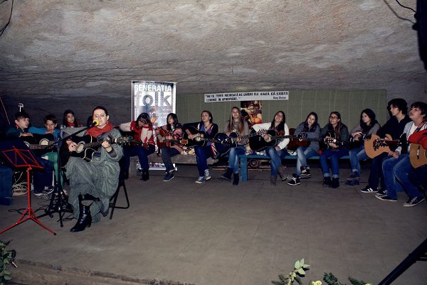 Mădălina Amon & Friends – live video pe radiocraiova.ro