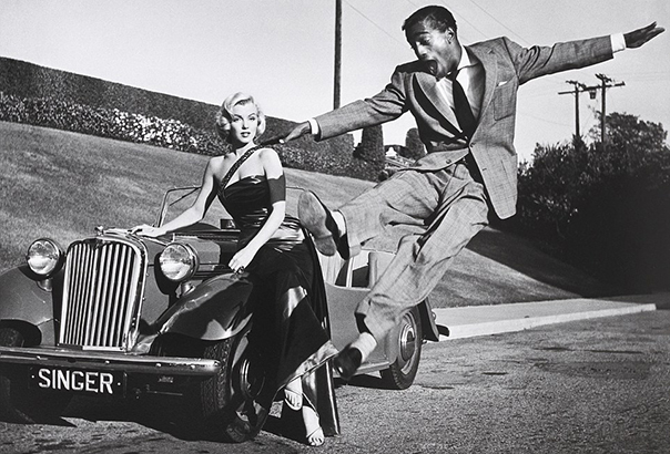 Vedetele de la Hollywood, intr-o galerie online