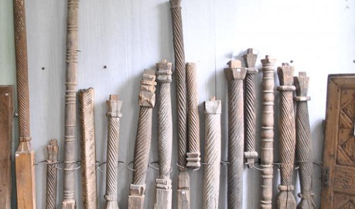 Muzeu în paragină la Arcani