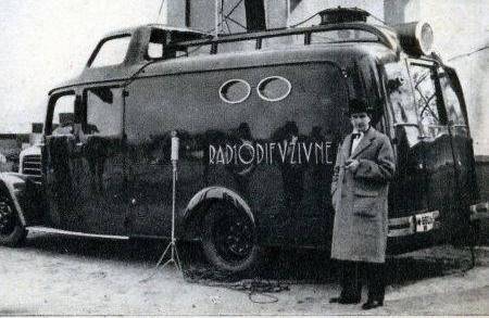 „Alo, alo, aici Radio Bucuresti!”