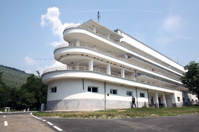 Licitatie la Sanatoriu