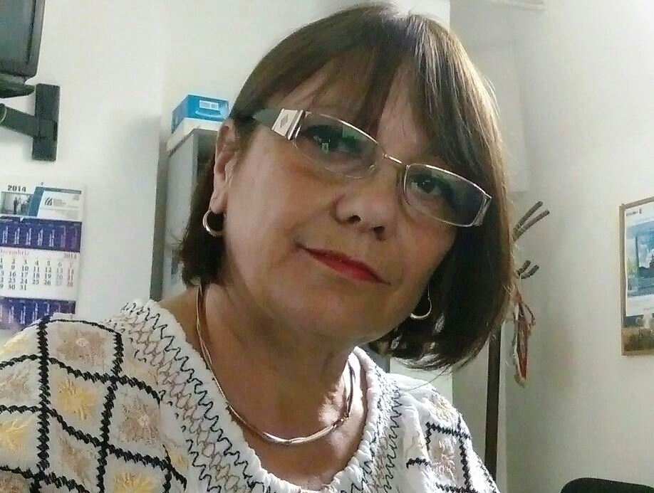 La multi ani, Liliana Hinoveanu!