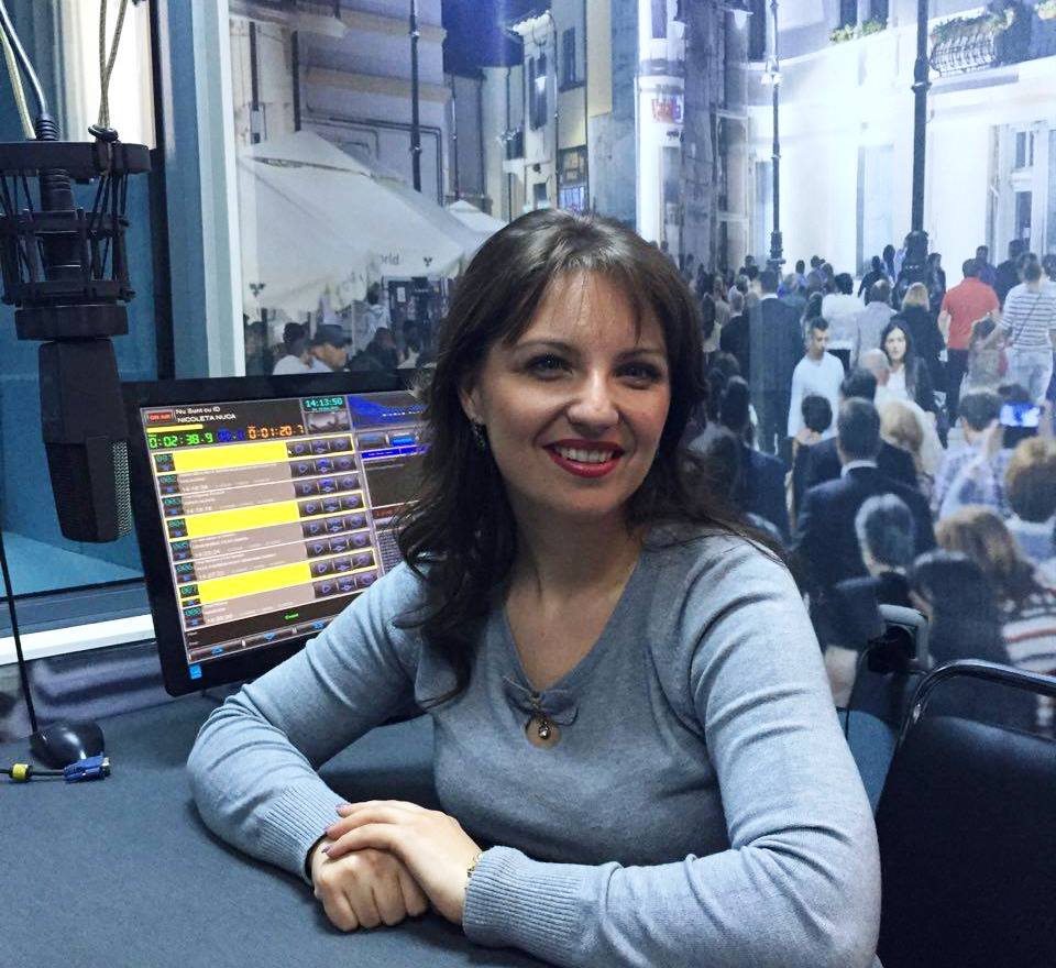 Petreceti romaneste cu Tatiana Maria Rotaru!