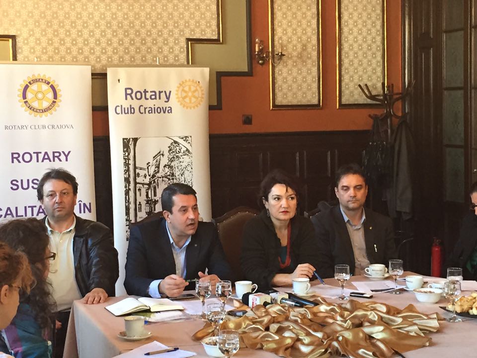 Rotary Club Craiova sustine Excelenta in Comunitate