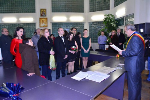 Căsătorii in noaptea de Revelion