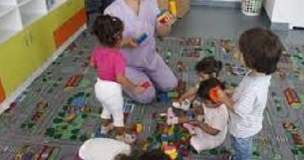 Angajări la creşele din Târgu Jiu