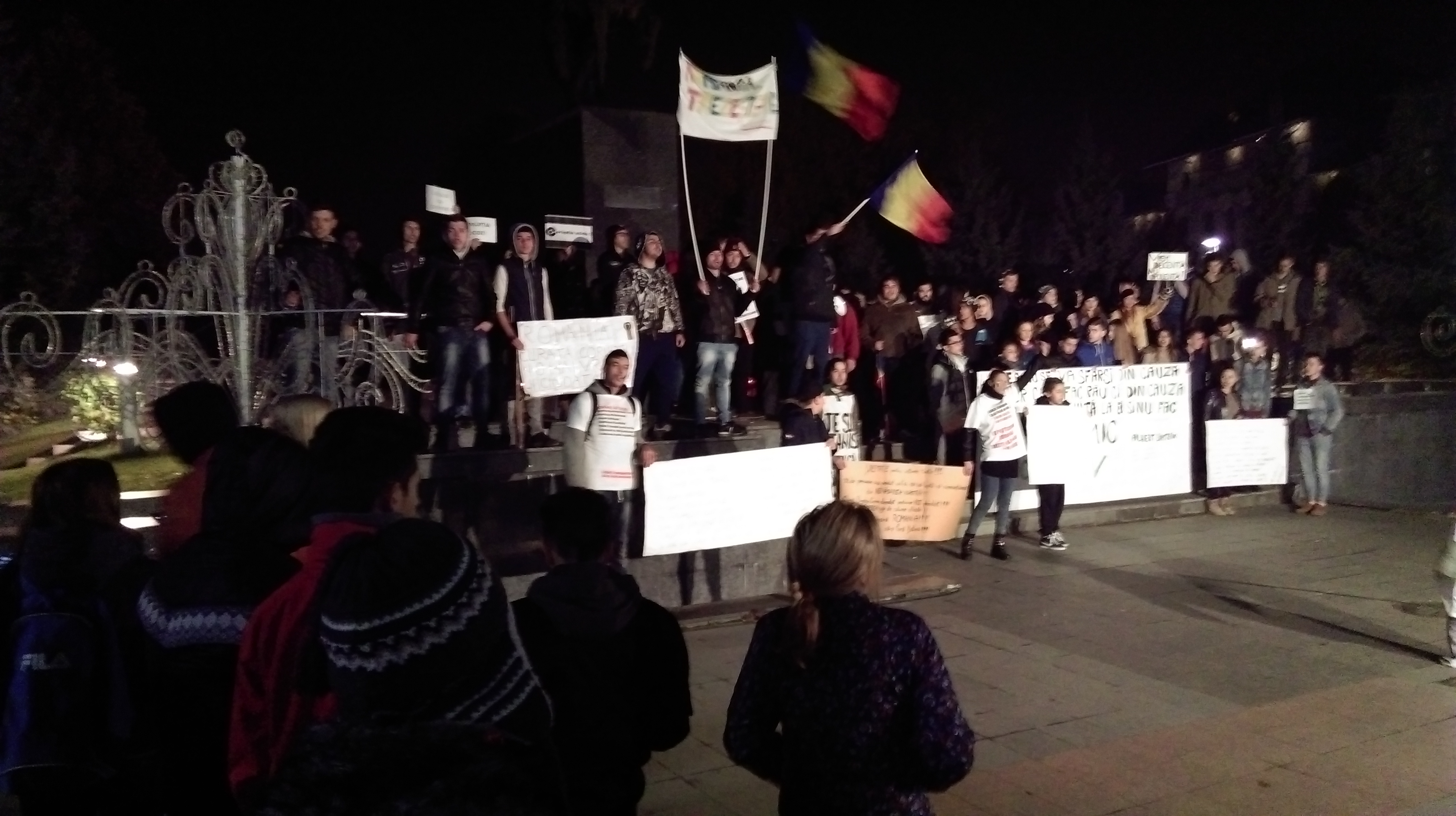 Ora 22, Craiova. Protestul continuă