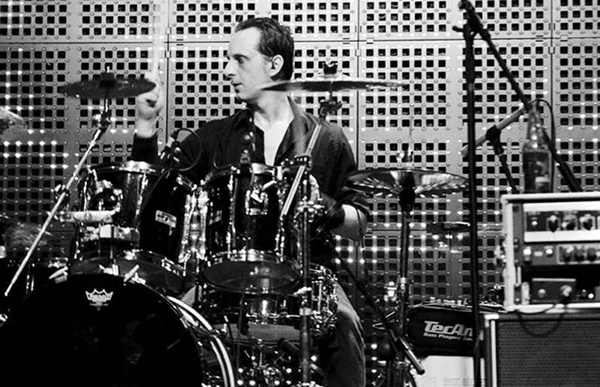 Bateristul formatiei Goodbye to Gravity, Bogdan Enache, a murit!