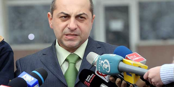 Medicii romani raspund acuzatiilor aduse cu privire la numarul deceselor din Colectiv