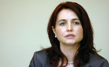 Fosta șefă a ANRP Crinuța Dumitrean, reținută de DNA