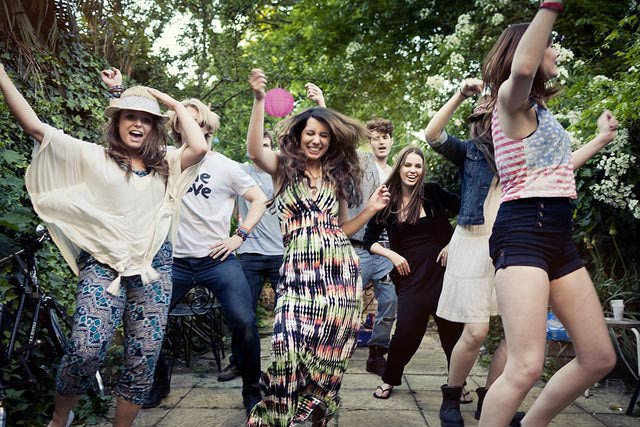 Studentii din Craiova danseaza pentru sanatate!