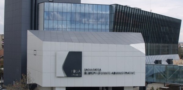 „Seara Dreptului” la Filarmonica Oltenia