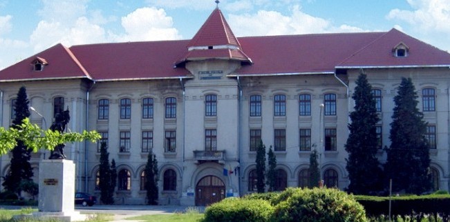 Simpozion international la Universitatea din Craiova