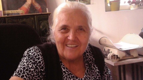 ROMANIA FRUMOASA: 10 povesti numai bune de spus mai departe