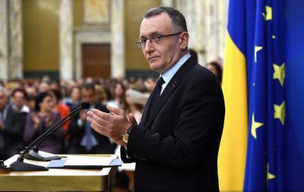 Elevii romani olimpici, premiati la Palatul Victoria