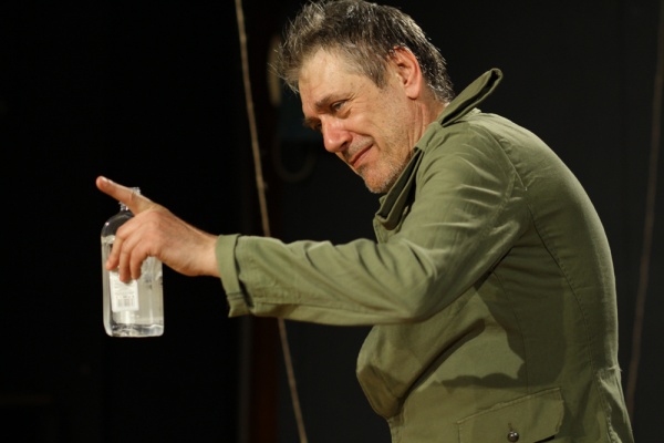 Spectacolul ‘Absolut! După Ivan Turbincă’, la Teatrul Național din Budapesta