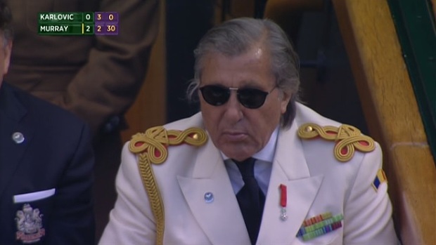 Ilie Nastase, omagiat la Turneul Campionilor!
