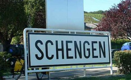 Olanda vrea spațiu mini-Schengen