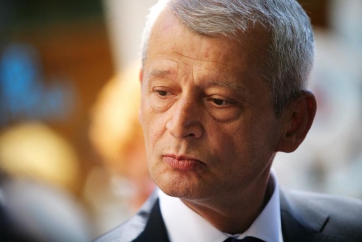 Sorin Oprescu se poate interna sapte zile in spital