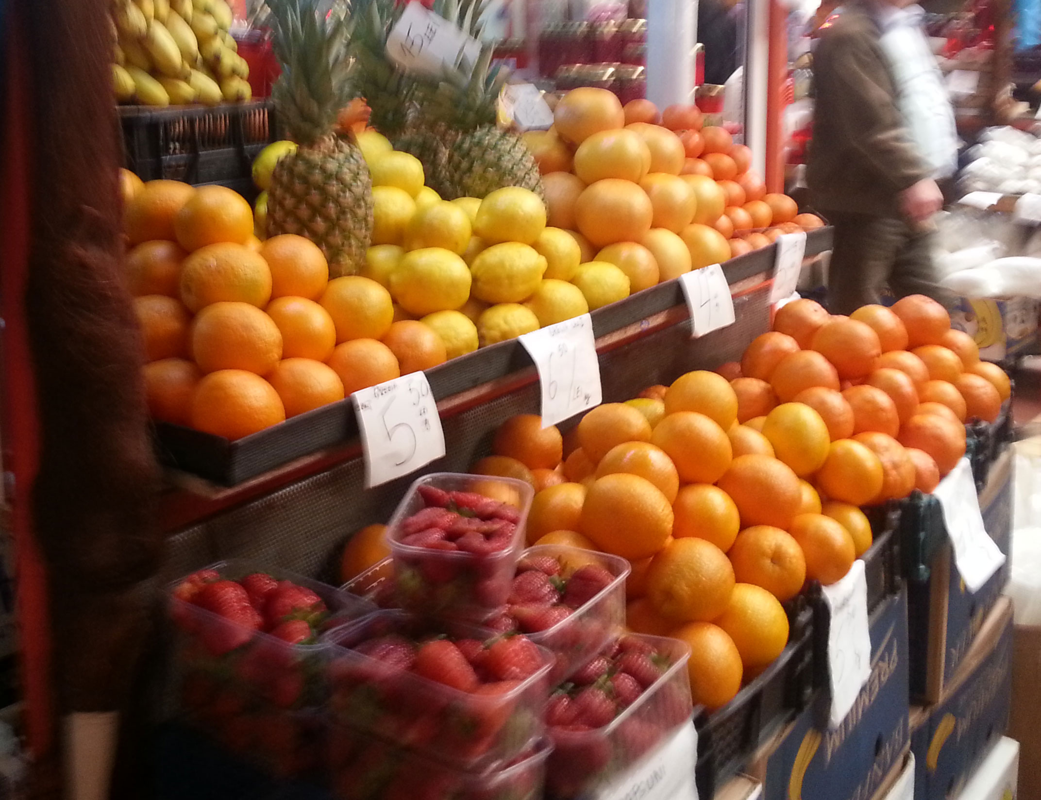 Camere video NON STOP in Piata Centrala