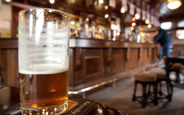 Continua controalele in barurile craiovene