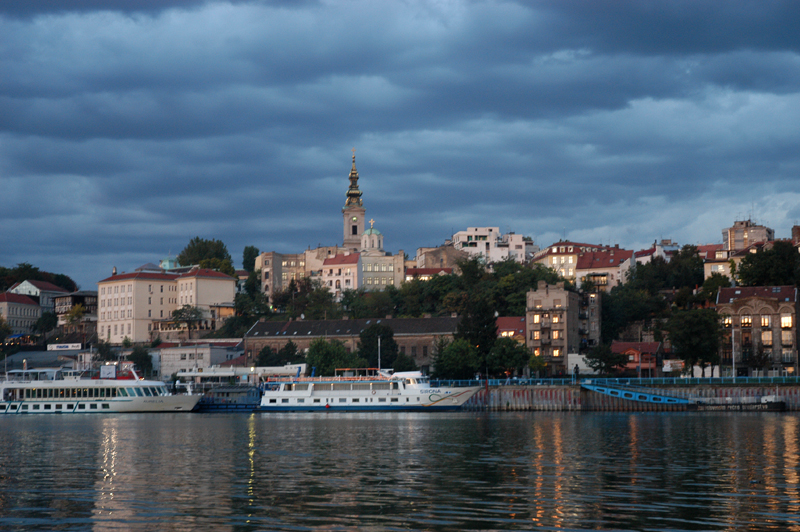 Serbia a primit 7 milioane de euro pentru rezolvarea crizei refugiatilor