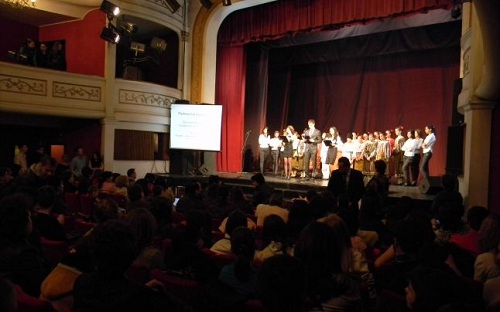 Spectacol caritabil de teatru