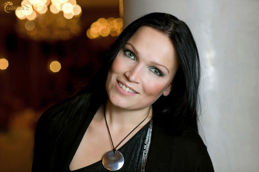Tarja Turunen, fosta membra a trupei Nightwish, concert special de Craciun la Bucuresti