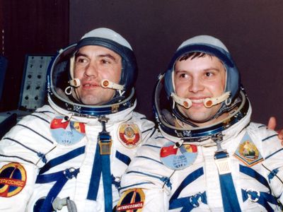 Dumitru Prunariu – singurul român care a zburat vreodată în spațiul cosmic