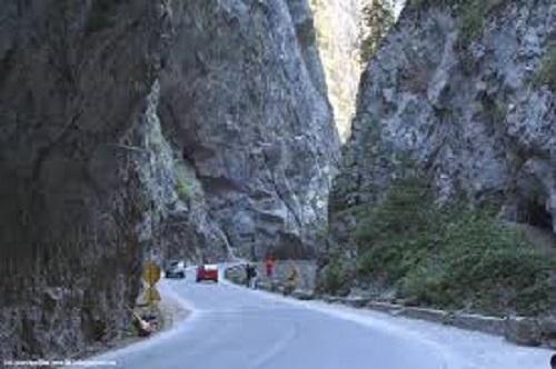 Azi despre ieri – 18 decembrie 2015