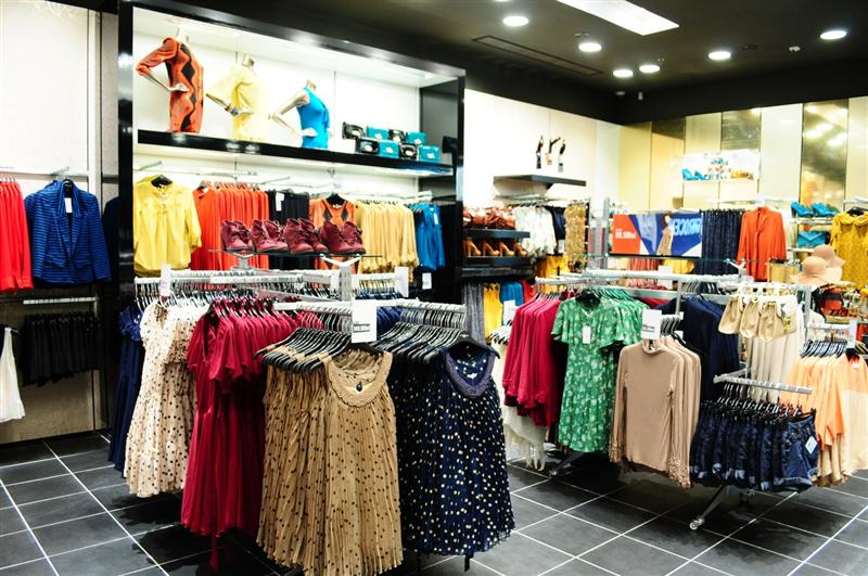 Razii in Banie si Sucpi