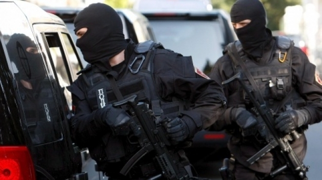 Rețea de trafic de arme către Franța, destructurata!