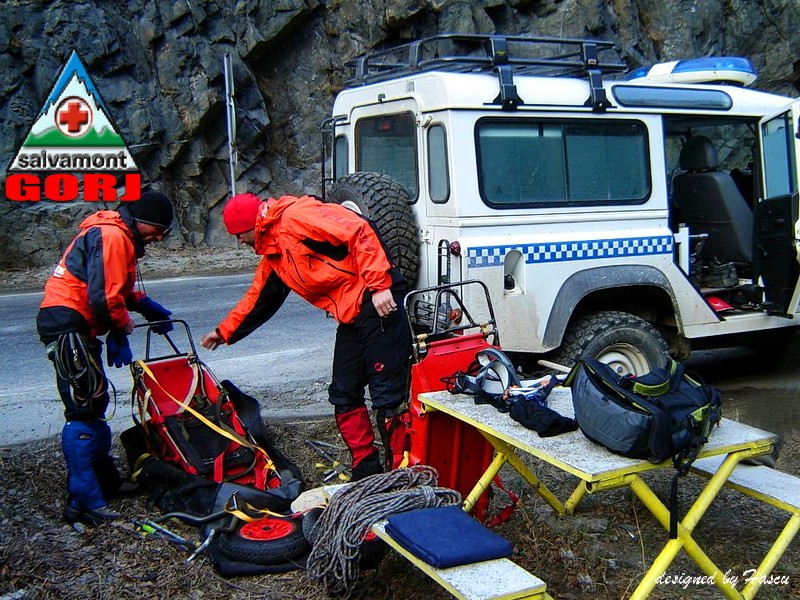 Exercitiu de salvare din mediul acvatic la Salvamont Gorj