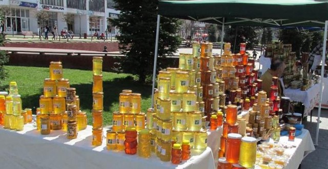 16 – 17 ianuarie Târgul Apicol Craiova