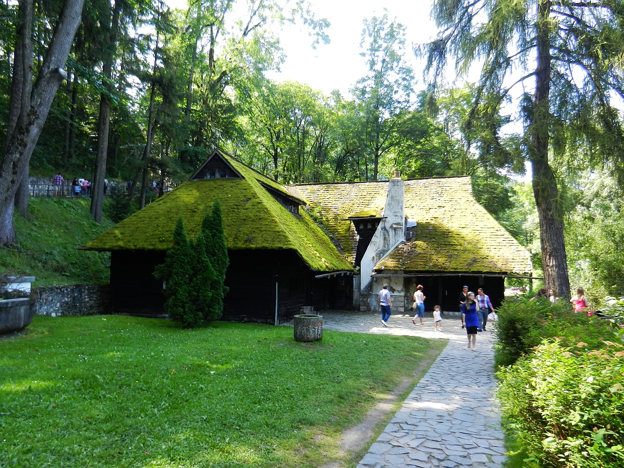 Casa de Ceai a Reginei Maria de la Bran va deveni cafenea