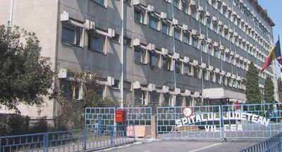 Medicul chirurg din Valcea, reținut pentru 24 de ore