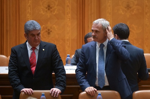 Separați, dar… împreună?