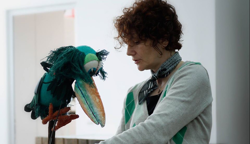 „În culisele scenei, în culisele vieții” cu teatrologul Adriana Teodorescu