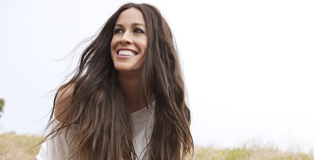 Alanis Morissette, editorialist pentru The Guardian!